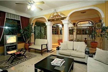 Guney Brabant فندق